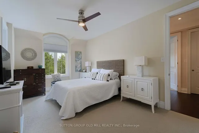 Additional image 26 of 14 Canis St