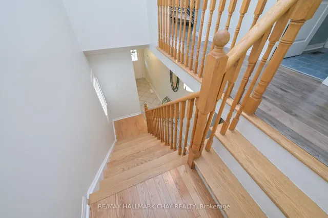 Additional image 21 of 54 Cadillac Cres