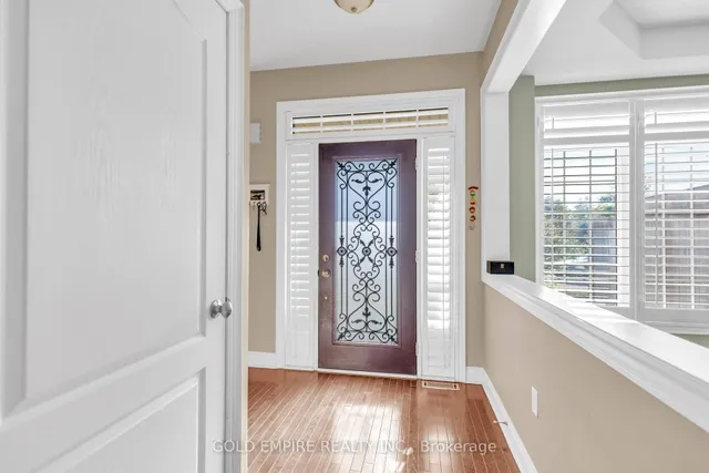 Additional image 5 of 33 Accent Circ