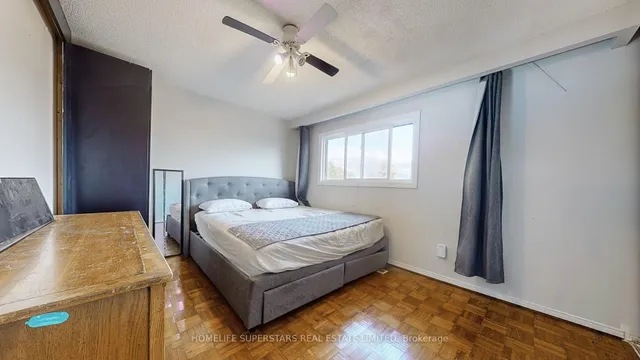 Additional image 20 of 76 Collins Cres