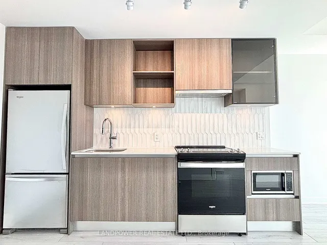 Additional image 11 of 395 Dundas St Unit 813