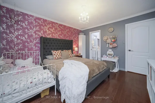 Additional image 28 of 74 Leeward Dr