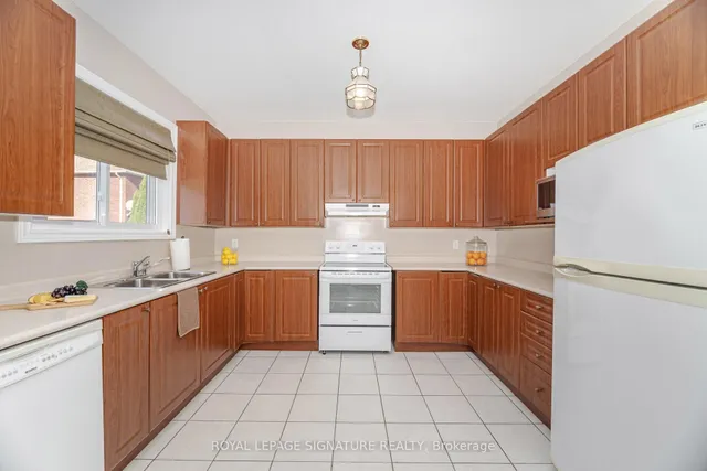 Additional image 16 of 10 Banks Dr