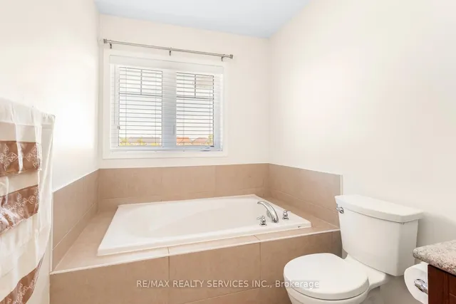 Additional image 19 of 100 Golden Springs Dr