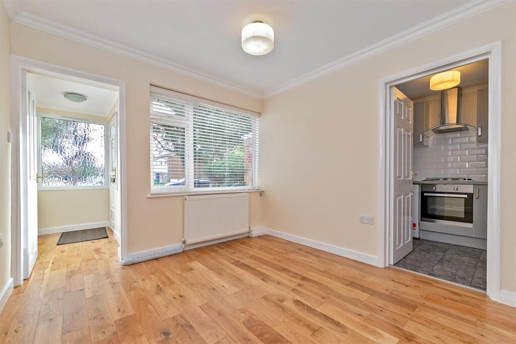 Additional image 22 of Cell Barnes Lane, St. Albans