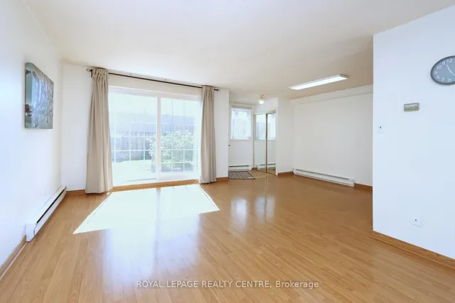 Additional image 12 of 1055 Dundas St Unit 183