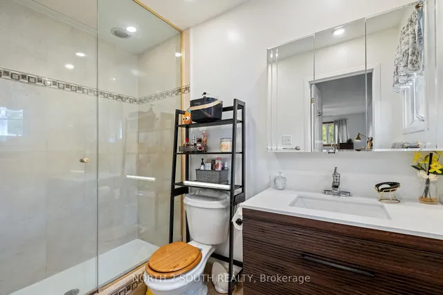 Additional image 25 of 18 Mitchell Ave