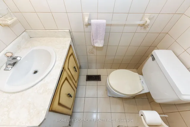 Additional image 29 of 3350 Lehigh Cres