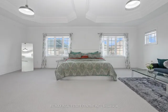 Additional image 23 of 102 Belladonna Circ