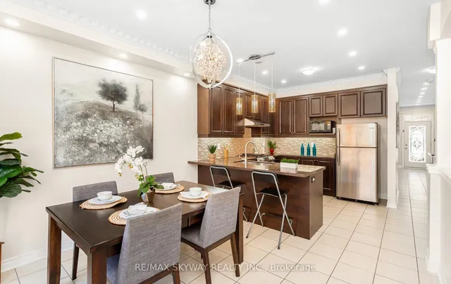 Additional image 19 of 87 Villadowns Tr