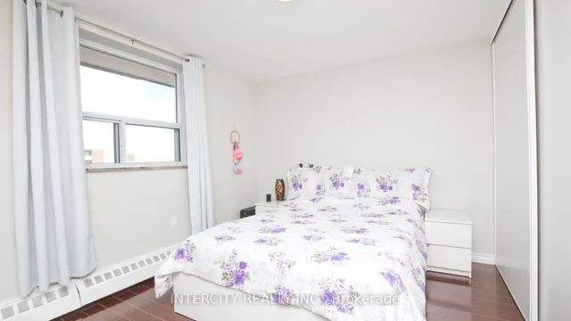 Additional image 17 of 3555 Derry Rd Unit 907