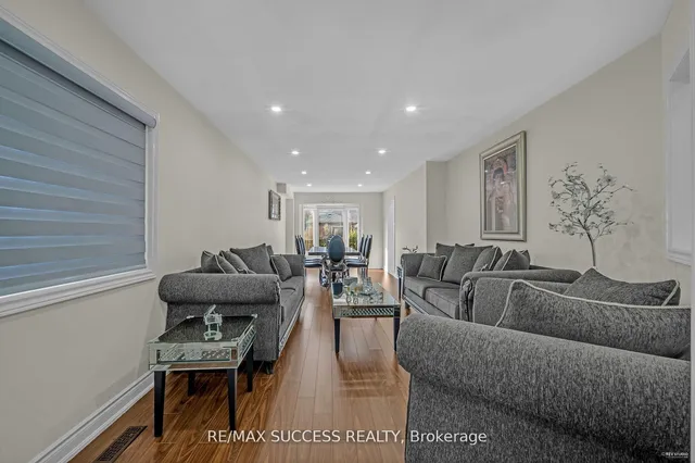 Additional image 7 of 63 Blue Spruce St