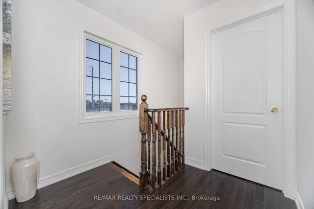 Additional image 27 of 2 Shiraz Dr Unit 114