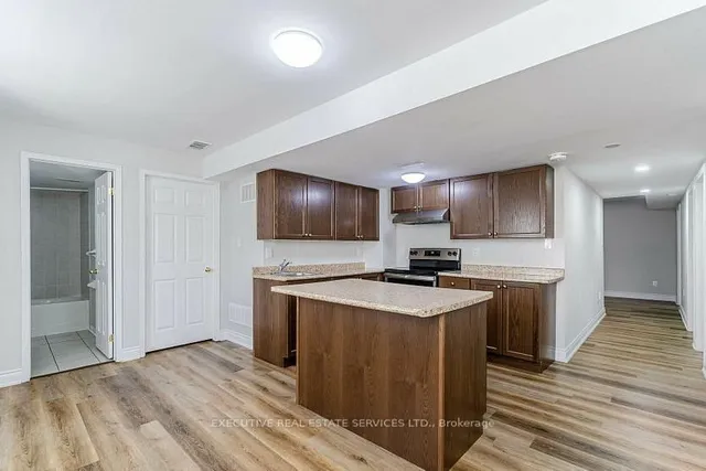 Additional image 28 of 36 Cookview Dr