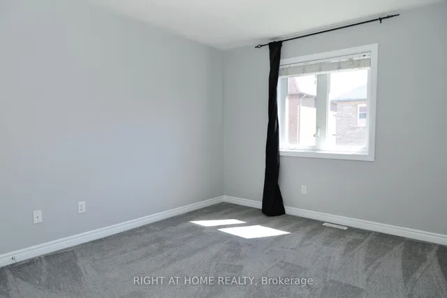 Additional image 20 of 15 Krakow St