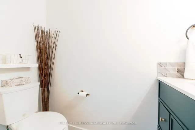 Additional image 19 of 16 Mangrove Rd