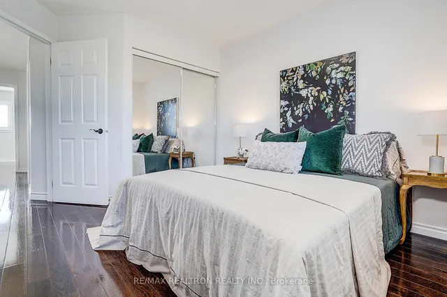 Additional image 29 of 2543 Gill Cres