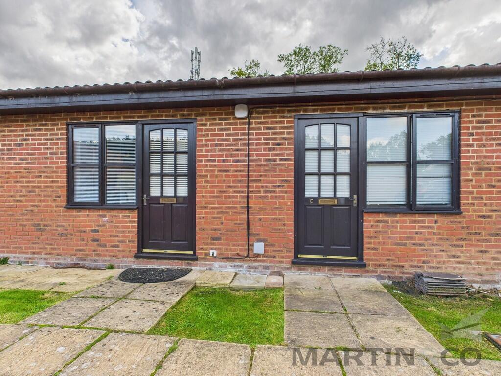 Additional image 5 of Bricket Lodge, Lye Lane