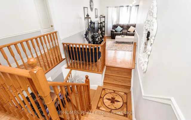 Additional image 22 of 5 Farthingale Cres