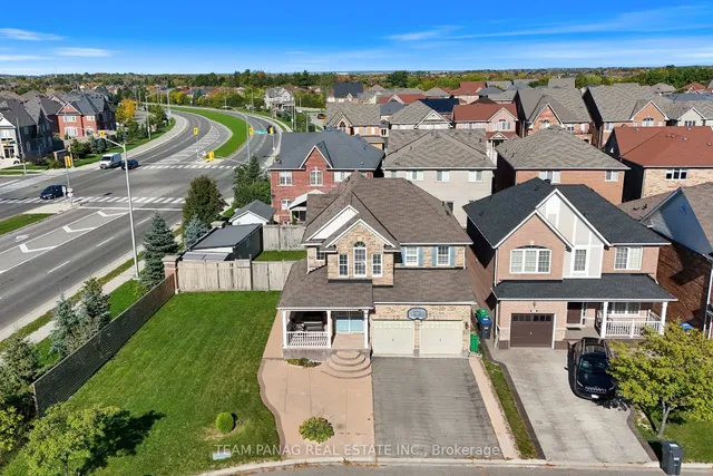 Additional image 2 of 22 Coachlight Cres