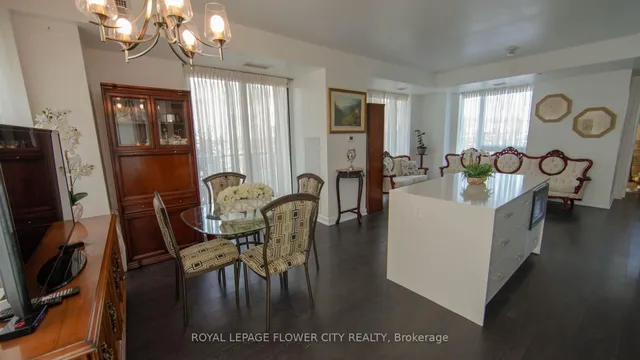 Additional image 3 of 180 Veterans Dr Unit 203