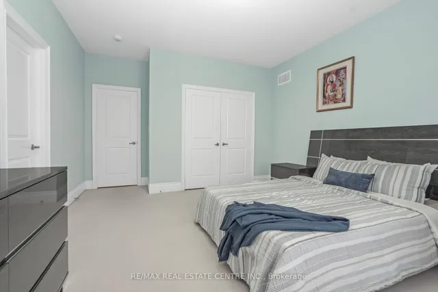 Additional image 28 of 102 Belladonna Circ