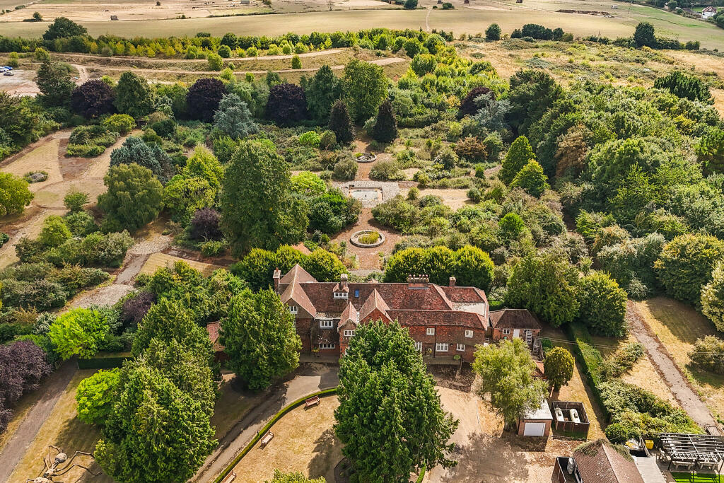 Additional image 19 of Chiswell Green Lane, St. Albans, AL2