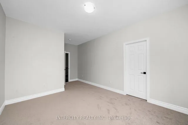 Additional image 30 of 19 Keyworth Cres