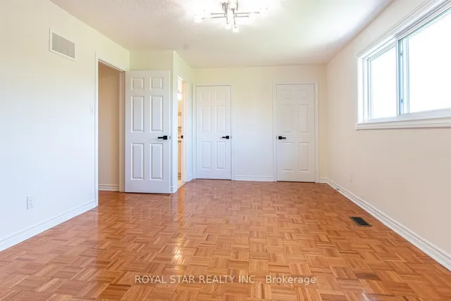 Additional image 20 of 42 Kingknoll Dr