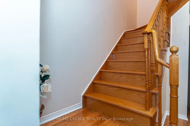 Additional image 13 of 914 Applecroft Circ