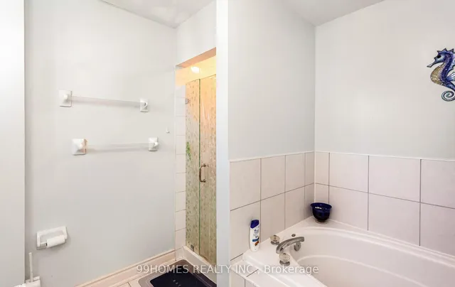 Additional image 35 of 5 Farthingale Cres