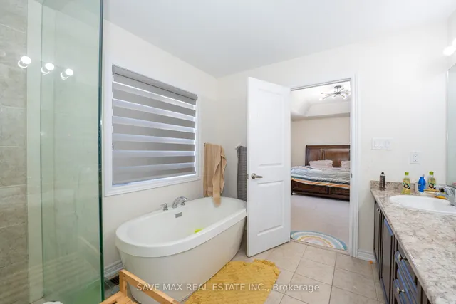 Additional image 18 of 66 Geranium Cres