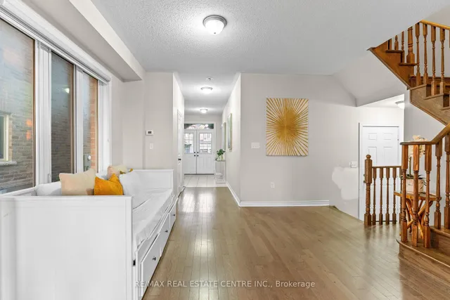 Additional image 7 of 18 Hogan Manor Dr