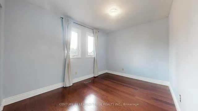 Additional image 23 of 10 VIVALDI Cres