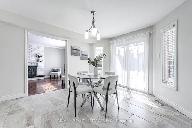 Additional image 19 of 10 St Mark Pl