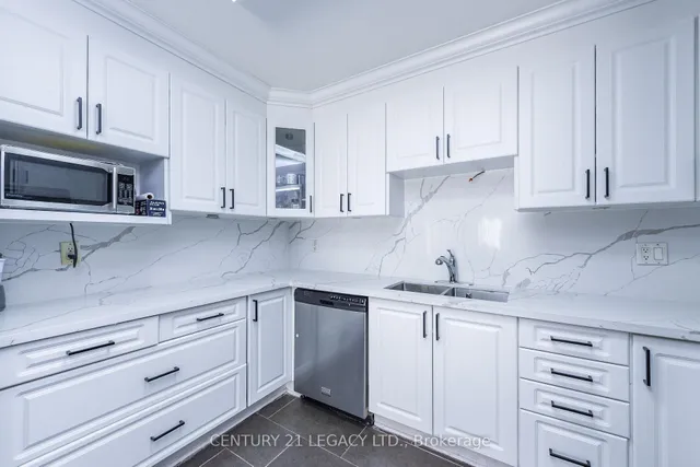 Additional image 17 of 11 Bruce Beer Dr