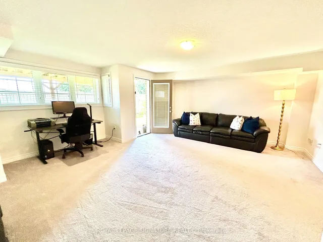 Additional image 25 of 10 Zanetta Cres