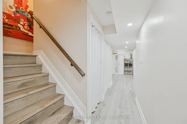 Additional image 38 of 20 Meadowcrest Lane