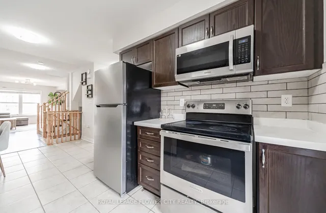 Additional image 10 of 33 Battalion Rd