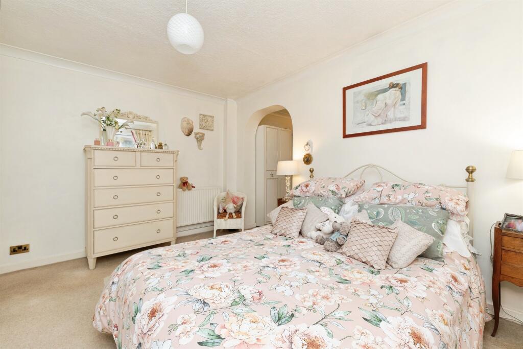 Additional image 5 of Vigors Croft, Hatfield