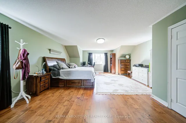 Additional image 34 of 2193 Meadowland Dr