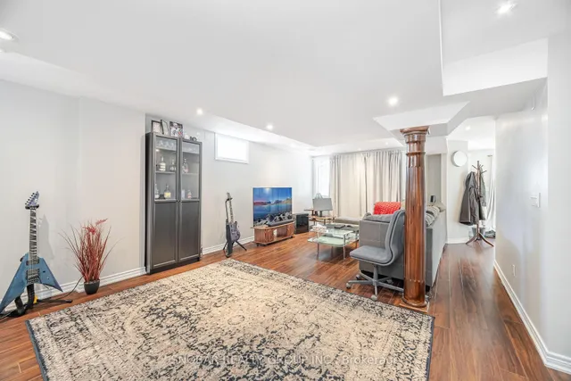 Additional image 28 of 1124 Knotty Pine Grve