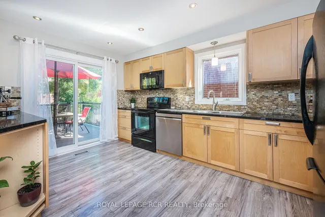 Additional image 11 of 19 Shenstone Ave