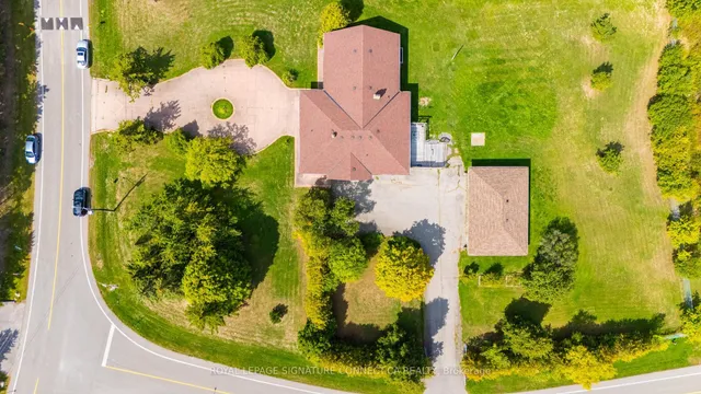 Additional image 21 of 11 Julian Dr