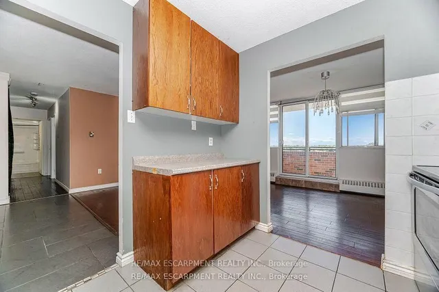 Additional image 17 of 2301 Derry Rd Unit 707