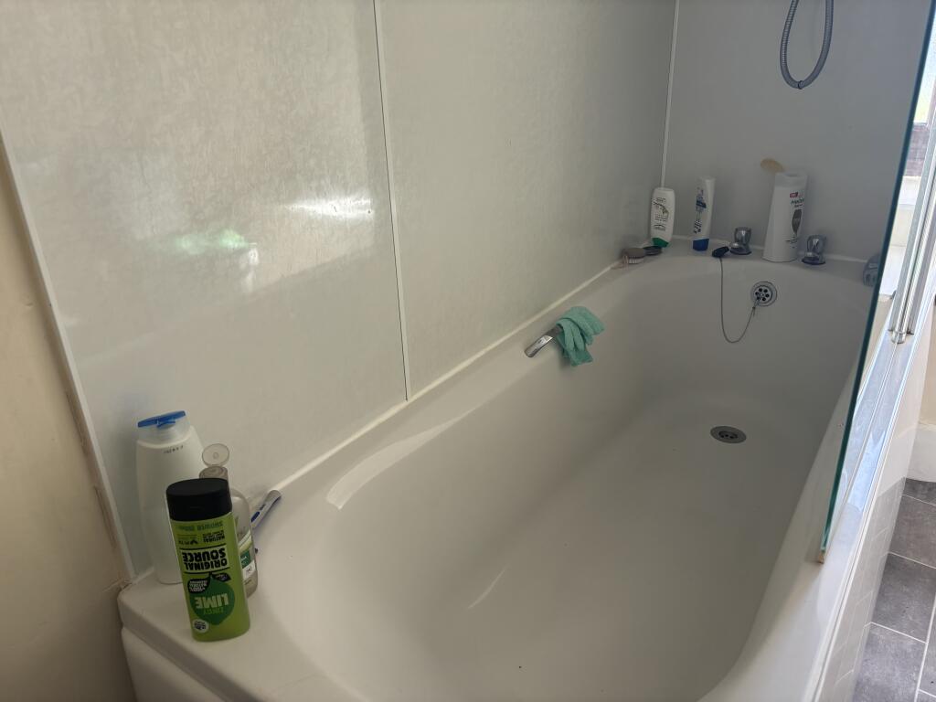 Additional image 9 of Flat F 113 Longate