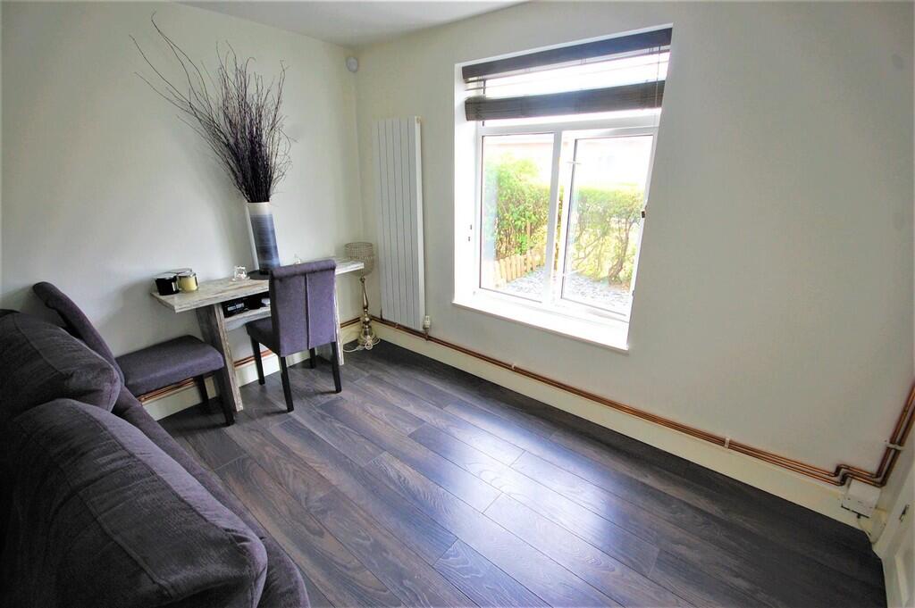 Additional image 6 of Robins Way, Hatfield