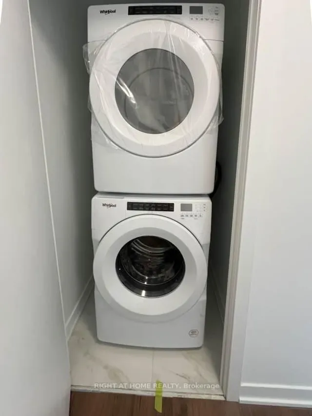 Additional image 12 of 395 Dundas St Unit 528