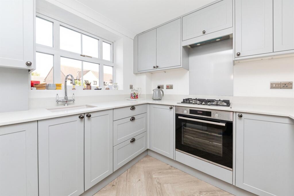 Additional image 4 of Drakes Way, Hatfield