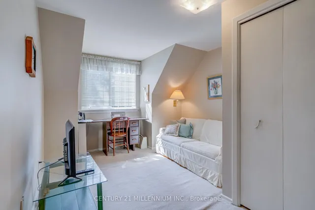 Additional image 22 of 12 Alderway Ave